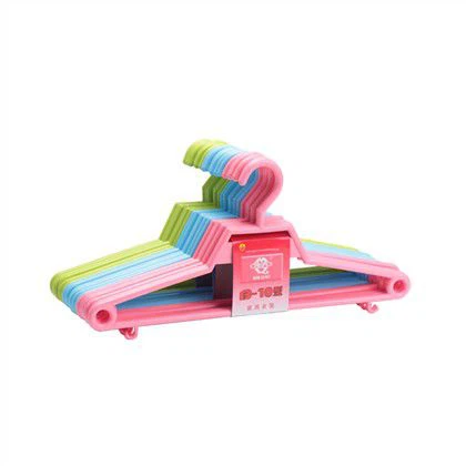 plastic-hangers-online07239458840